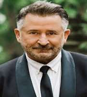 Anthony has some amazing acting skills and which attracts tons of hearts and which made him gain various awards such as Best Actor award and Drama Des
